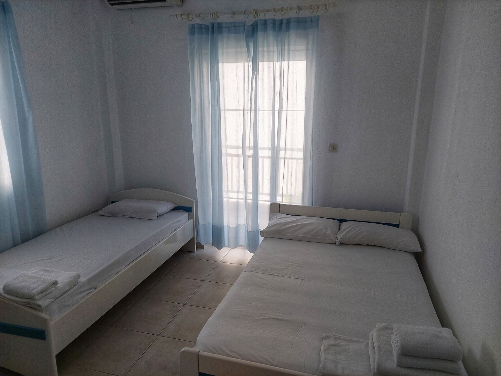 Triple room 